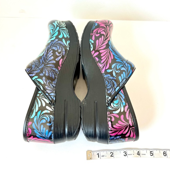 DANSKO Professional Colorful Paisley Leaf Patterned Clogs—SZ. 6.5-7 - Picture 10 of 12
